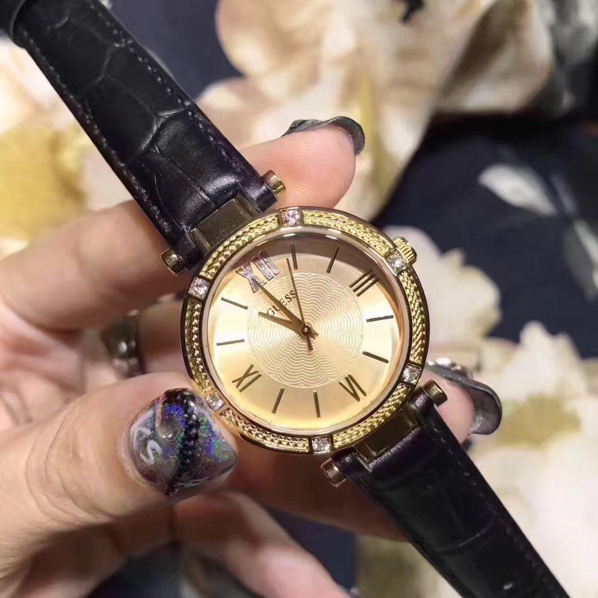  Shop Authentic Guess Park Avenue Quartz Gold Dial Black Leather Strap Watch For Women - W0838L1 - Luxxuri