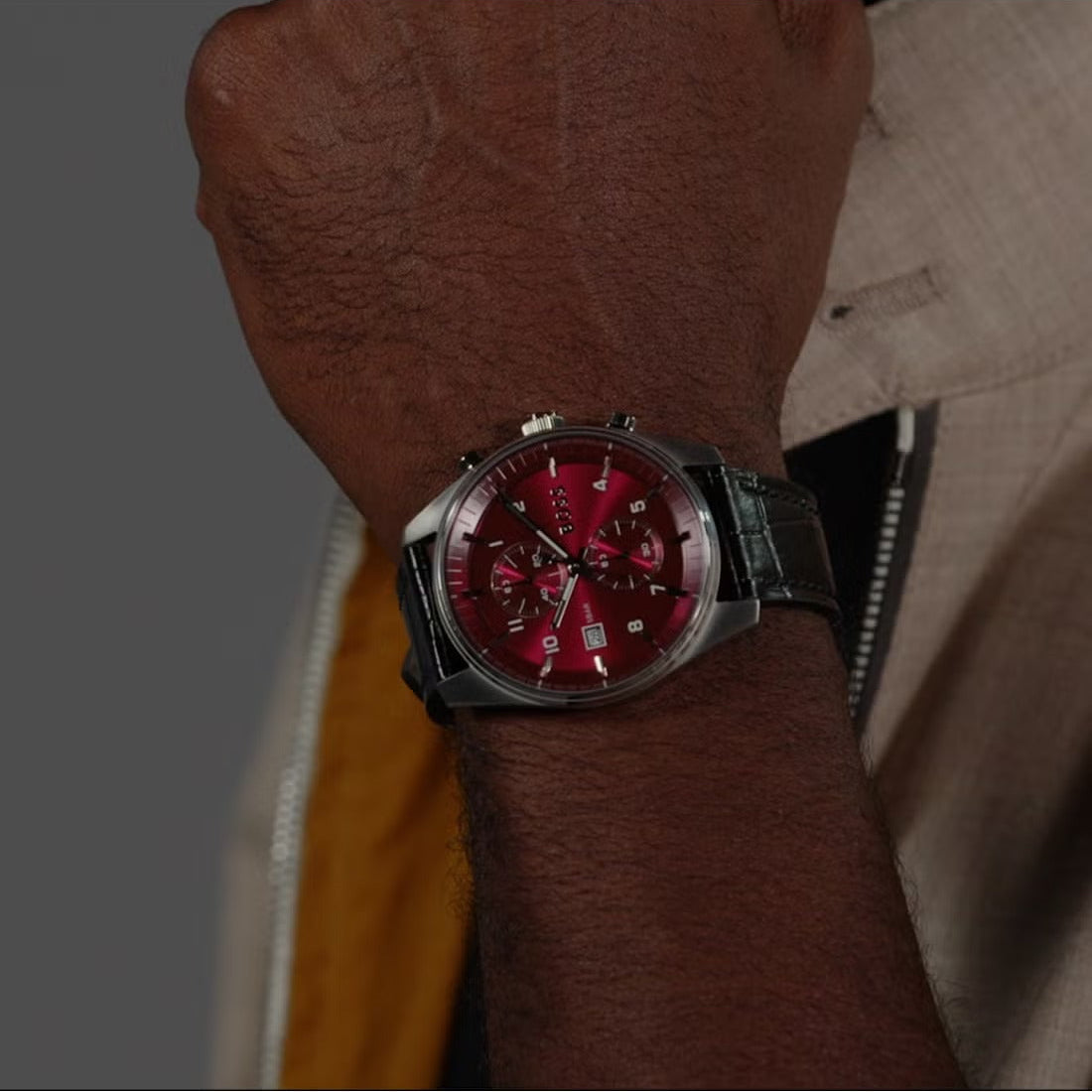 Hugo Boss Skytraveller Chronograph Burgundy Red Dial Black Leather Strap Watch for Men - 1514193