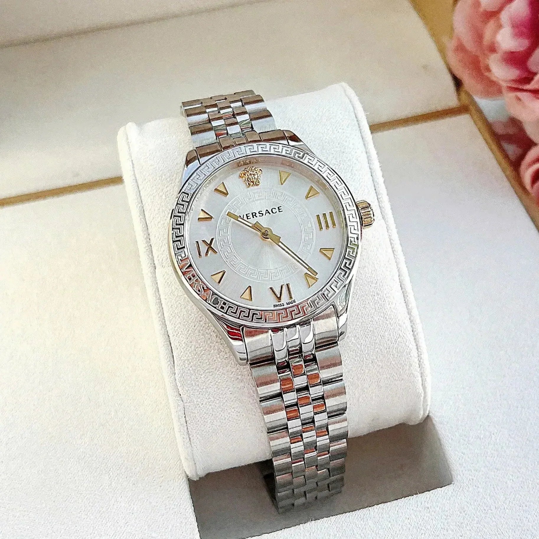  Shop Authentic Versace Hellenyium Quartz Silver Dial Silver Steel Strap Watch for Women - VE2S00322 - Luxxuri
