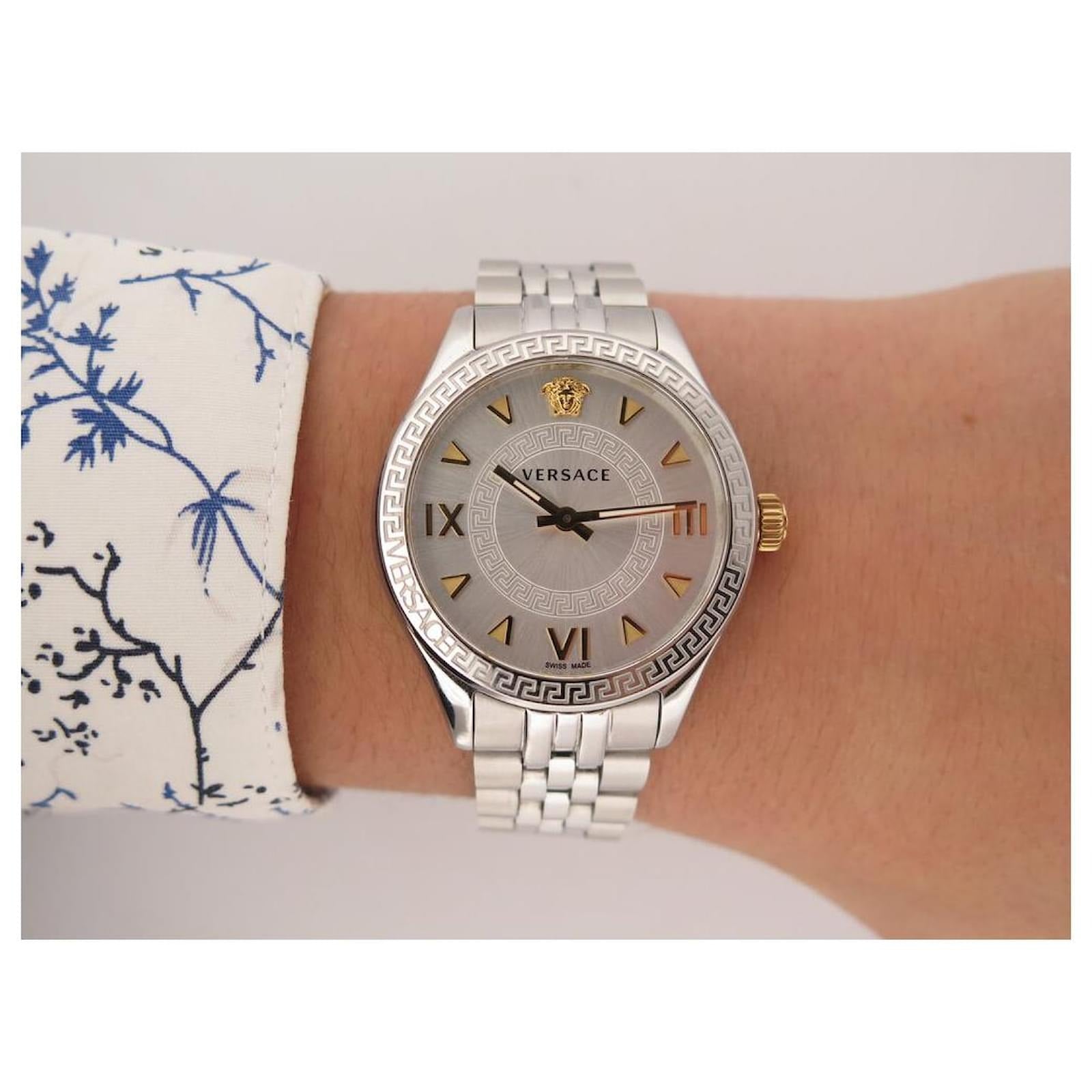  Shop Authentic Versace Hellenyium Quartz Silver Dial Silver Steel Strap Watch for Women - VE2S00322 - Luxxuri