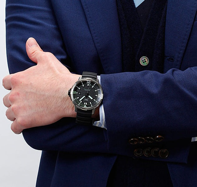  Shop Authentic IWC Aquatimer Automatic 2000 Black Dial Black Rubber Strap Watch for Men - IW358002 - Luxxuri