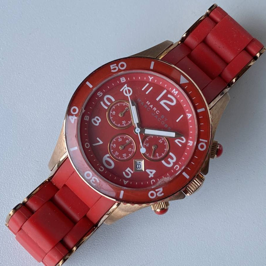  Shop Authentic Marc Jacobs Rock Chronograph Red Dial Red Silicone Strap Watch for Women - MBM2577 - Luxxuri