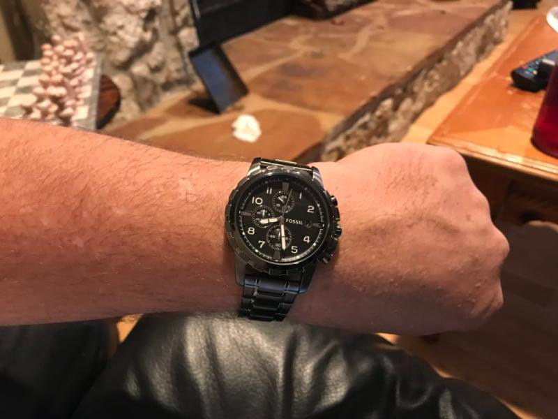 Shop Authentic Fossil Dean Chronograph Black Dial Black Steel Strap Watch for Men - FS4721 - Luxxuri