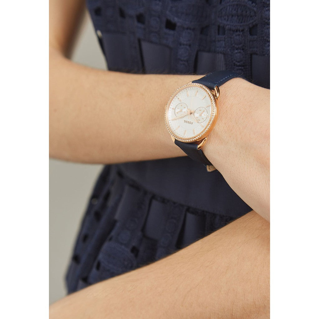  Shop Authentic Fossil Tailor White Dial Blue Leather Strap Watch for Women - ES4394 - Luxxuri