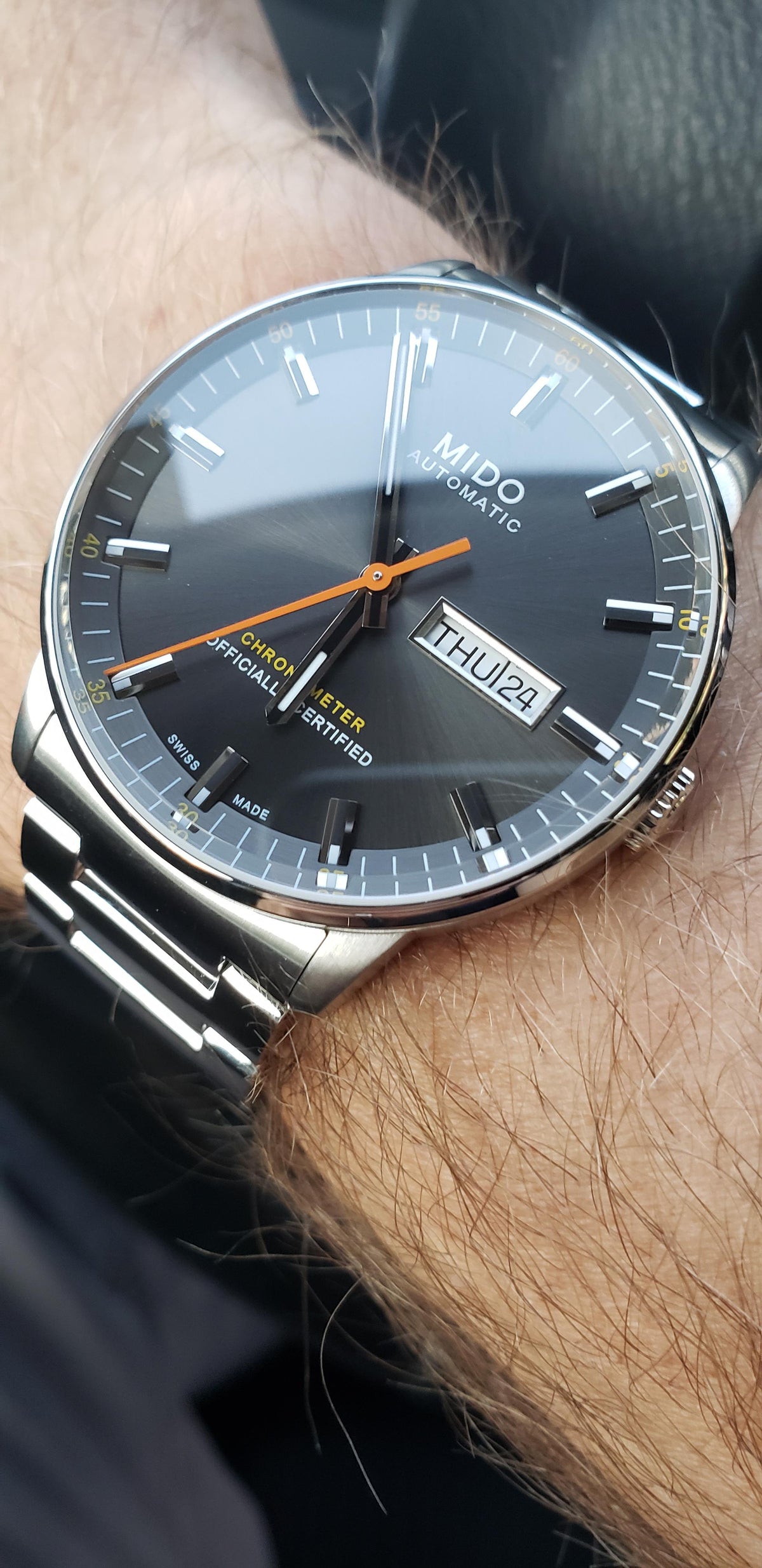  Shop Authentic Mido Commander II Automatic Chronometer Grey Dial Silver Steel Strap Watch For Men - M021.431.11.061.01 - Luxxuri