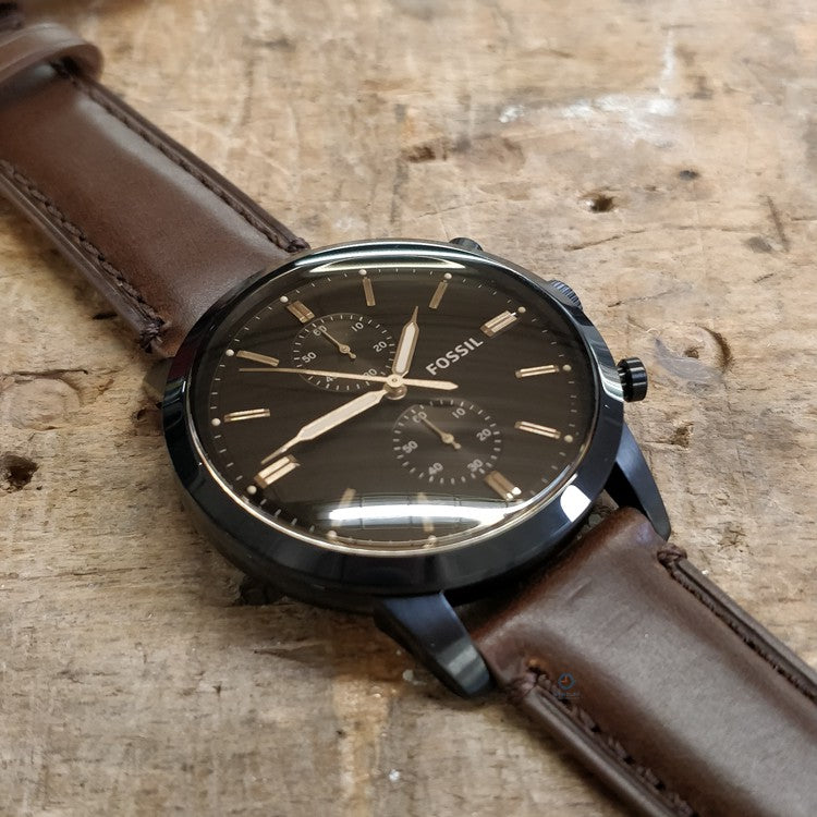  Shop Authentic Fossil Townsman Chronograph Black Dial Brown Leather Strap Watch for Men - FS5437 - Luxxuri
