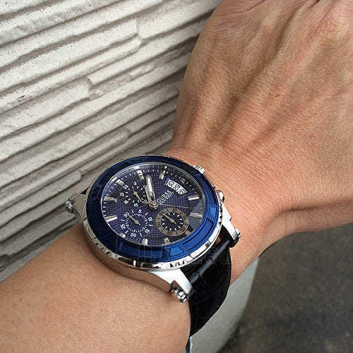  Shop Authentic Guess Pinnacle Chronograph Quartz Blue Dial Black Leather Strap Watch For Men - W0673G4 - Luxxuri