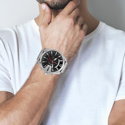  Shop Authentic Diesel Mega Chief Chronograph Black Dial Silver Steel Strap Watch For Men - DZ4308 - Luxxuri