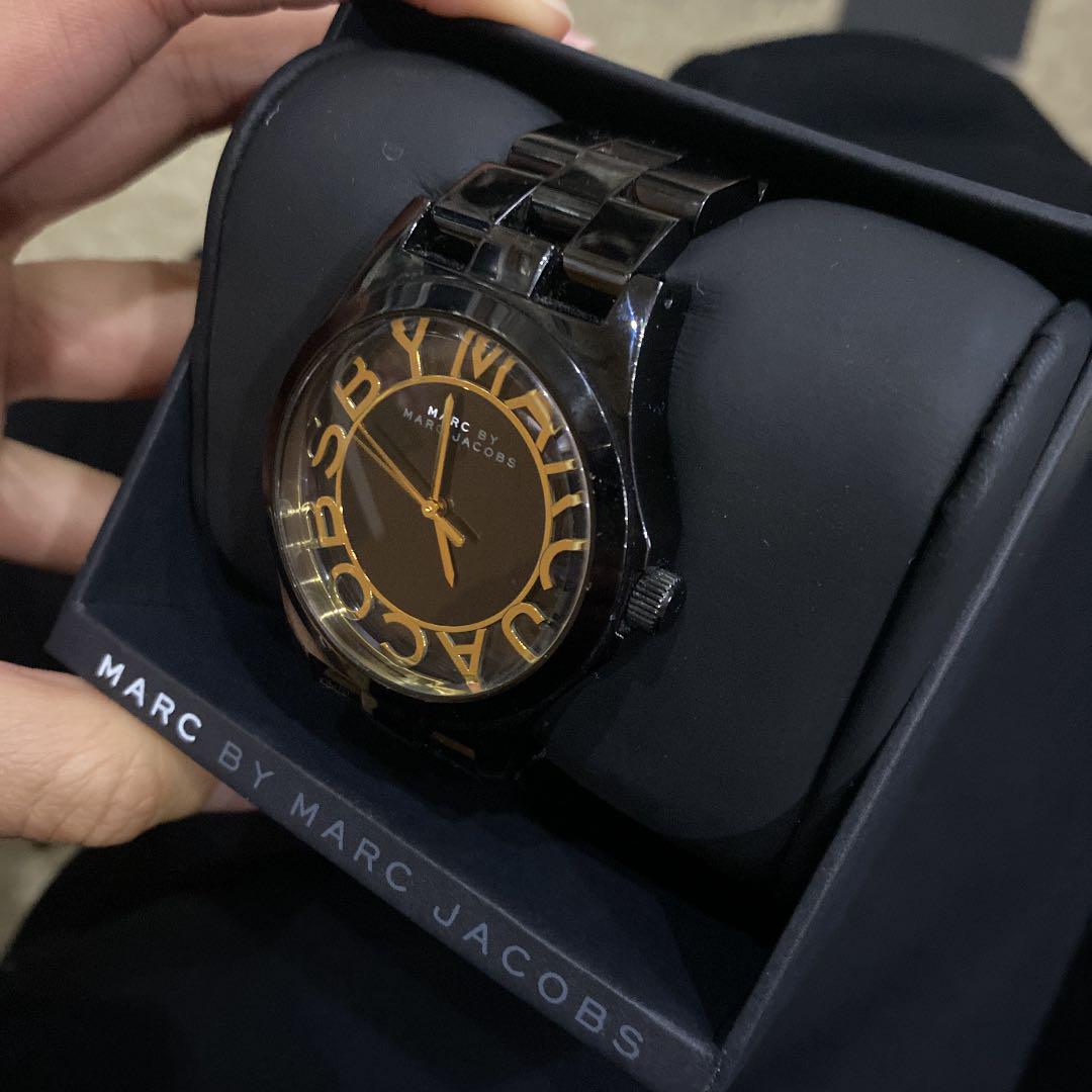  Shop Authentic Marc Jacobs Henry Transparent Black Dial Black Steel Strap Watch for Women - MBM3255 - Luxxuri
