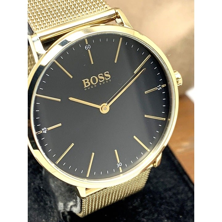  Shop Authentic Hugo Boss Horizon Quartz Black Dial Gold Mesh Bracelet Watch For Men - 1513735 - Luxxuri