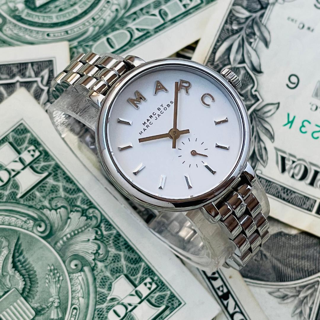  Shop Authentic Marc Jacobs Sally White Dial Silver Steel Strap Watch for Women - MBM8642 - Luxxuri
