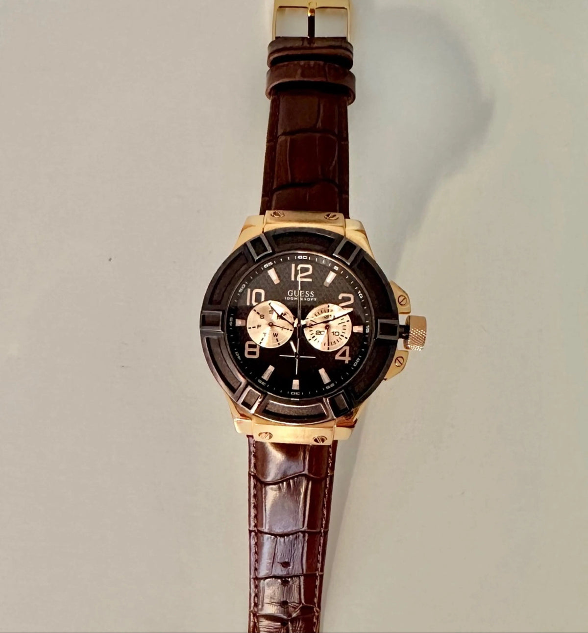  Shop Authentic Guess Rigor Analog Brown Dial Brown Leather Strap Watch For Men - W0040G3 - Luxxuri