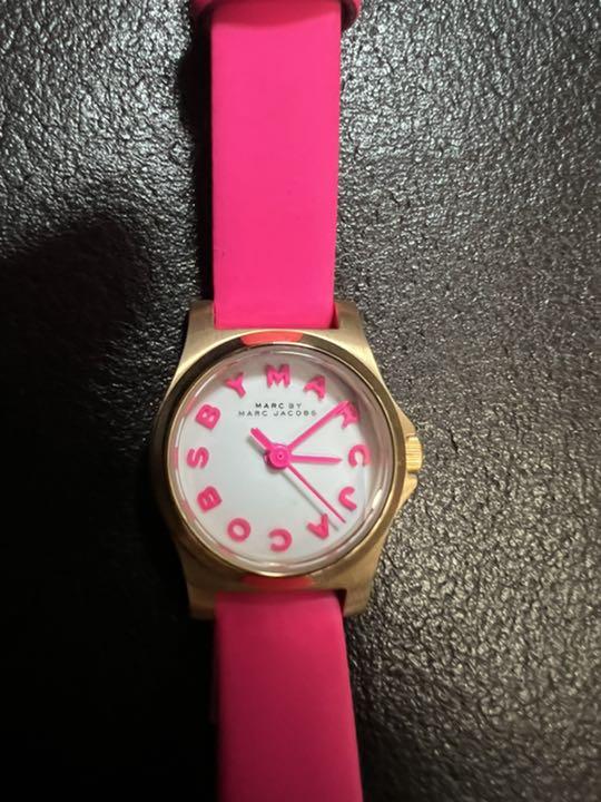  Shop Authentic Marc Jacobs Henry White Dial Pink Leather Strap Watch for Women - MBM1237 - Luxxuri