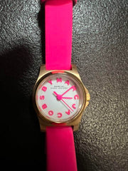  Shop Authentic Marc Jacobs Henry White Dial Pink Leather Strap Watch for Women - MBM1237 - Luxxuri