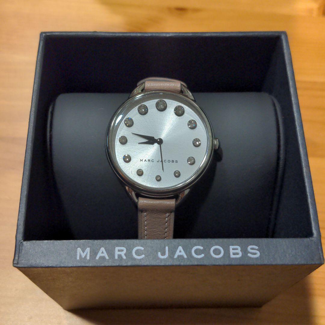  Shop Authentic Marc Jacobs Betty White Dial Brown Leather Strap Watch for Women - MJ1480 - Luxxuri