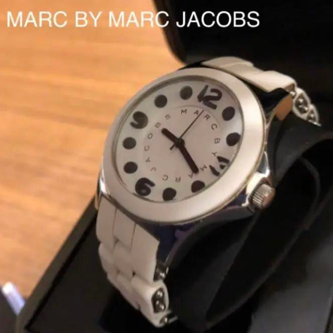  Shop Authentic Marc Jacobs Rock White Dial White Silicone Strap Watch for Women - MBM2532 - Luxxuri