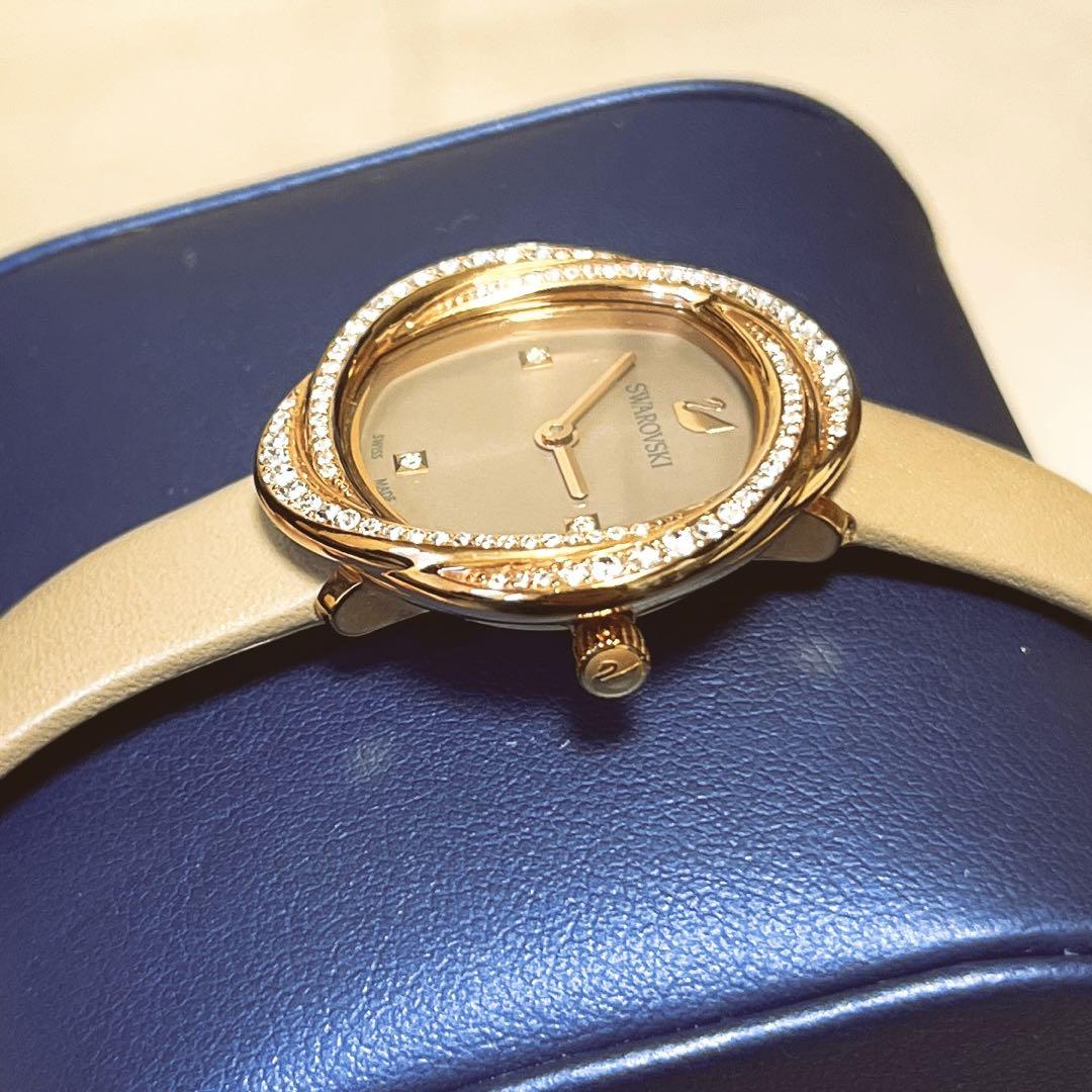  Shop Authentic Swarovski Crystal Flower Grey Dial Grey Leather Strap Watch for for Women - 5552424 - Luxxuri