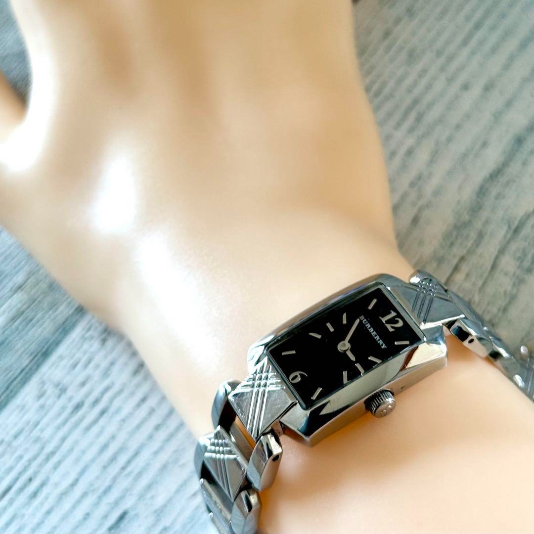 Burberry Signature Quartz Black Dial Silver Steel Strap Watch for Women - BU4210
