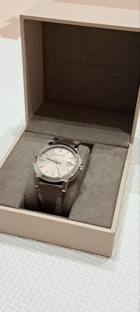  Shop Authentic Burberry The City Grey Dial Leather Strap Watch for Men - BU9020 - Luxxuri