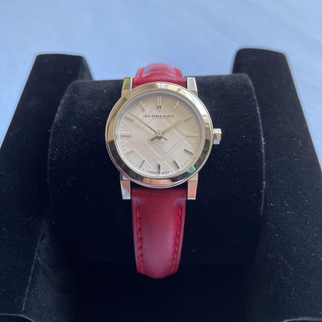  Shop Authentic Burberry The City Gold Dial Red Leather Strap Watch for Women - BU9140 - Luxxuri