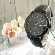  Shop Authentic Burberry The Classic Black Dial Black Leather Strap Watch for Men - BU10003 - Luxxuri