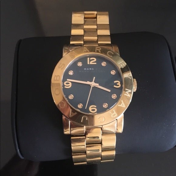  Shop Authentic Marc Jacobs Amy Blue Dial Gold Steel Strap Watch for Women - MBM3166 - Luxxuri