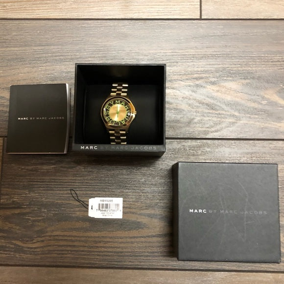  Shop Authentic Marc Jacobs Henry Gold Dial Gold Steel Strap Watch for Women - MBM3295 - Luxxuri