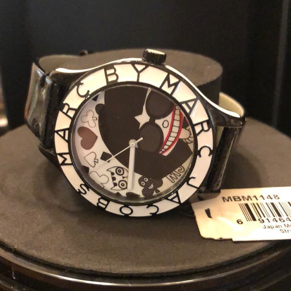  Shop Authentic Marc Jacobs White & Black Dial Black Leather Strap Watch for Women - MBM1148 - Luxxuri