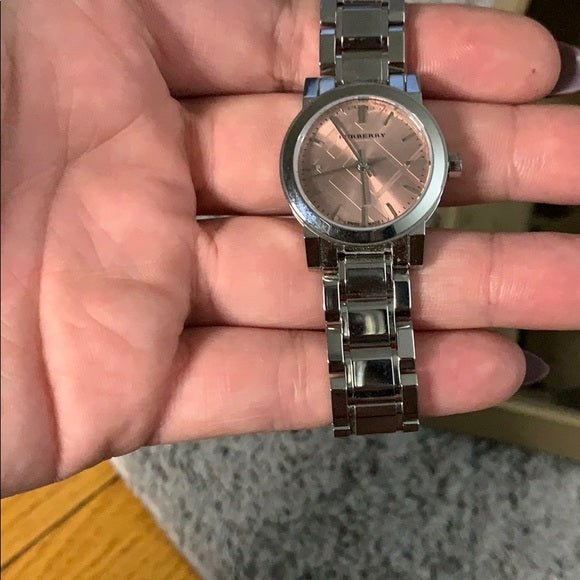  Shop Authentic Burberry The City Diamonds Pink Dial Silver Steel Strap Watch for Women - BU9231 - Luxxuri
