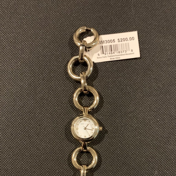  Shop Authentic Marc Jacobs Rock White Dial Gold Steel Strap Watch for Women - MBM3005 - Luxxuri