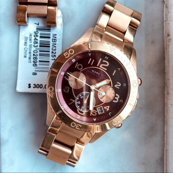  Shop Authentic Marc Jacobs Rock Chronograph Mother of Pearl Red Dial Rose Gold Steel Strap Unisex Watch - MBM3251 - Luxxuri