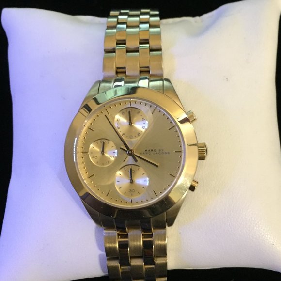  Shop Authentic Marc Jacobs Peeker Chronograph Gold Dial Gold Steel Strap Watch for Women - MBM3393 - Luxxuri