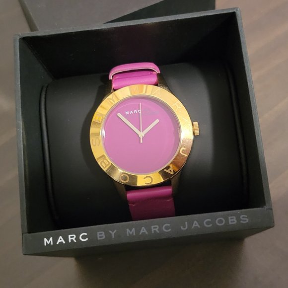  Shop Authentic Marc Jacobs Blade Purple Dial Purple Leather Strap Watch for Women - MBM1203 - Luxxuri