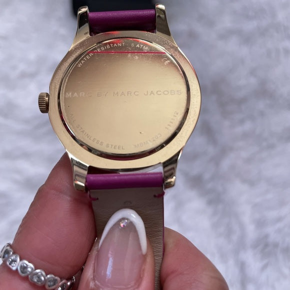  Shop Authentic Marc Jacobs Blade Purple Dial Purple Leather Strap Watch for Women - MBM1203 - Luxxuri