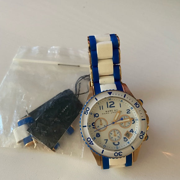  Shop Authentic Marc Jacobs Rock Chronograph White Dial Two Tone Silicone Strap Watch for Women - MBM2594 - Luxxuri