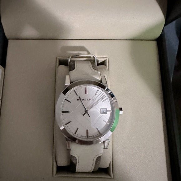  Shop Authentic Burberry The City Silver Dial White Leather Strap Watch for Women - BU9019 - Luxxuri