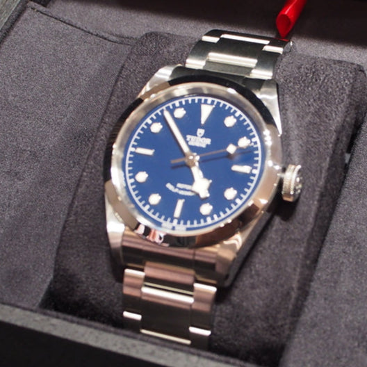  Shop Authentic Tudor Black Bay Automatic Blue Dial Silver Steel Strap Watch for Men - M79540-0004 - Luxxuri