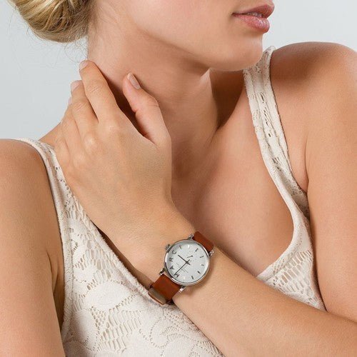  Shop Authentic Marc Jacobs Baker White Dial Brown Leather Strap Watch for Women - MBM1265 - Luxxuri