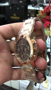  Shop Authentic Burberry The City Grey Dial Rose Gold Steel Strap Unisex Watch - BU9754 - Luxxuri