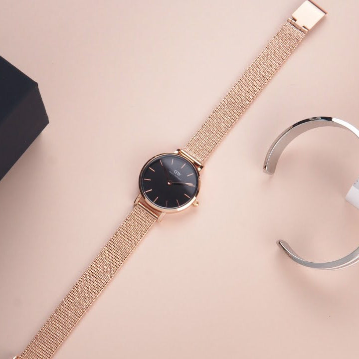  Shop Authentic Daniel Wellington Petite Pressed Melrose Black Dial Rose Gold Mesh Strap Watch For Women - DW00100440 - Luxxuri