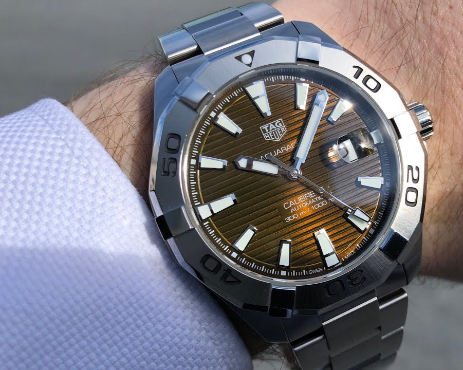  Shop Authentic Tag Heuer Aquaracer Calibre 5 Automatic Sunray Brown Dial Silver Steel Strap Watch for Men - WAY2018.BA0927 - Luxxuri