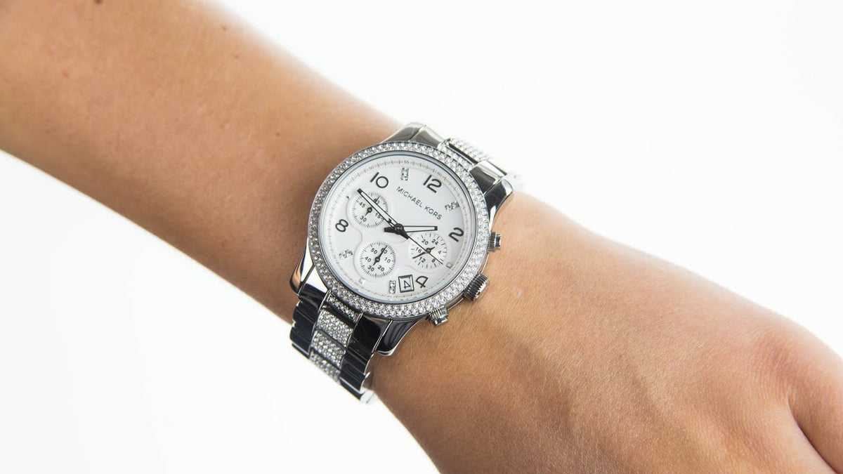  Shop Authentic Michael Kors Runway White Dial Silver Steel Strap Watch for Women - MK5825 - Luxxuri