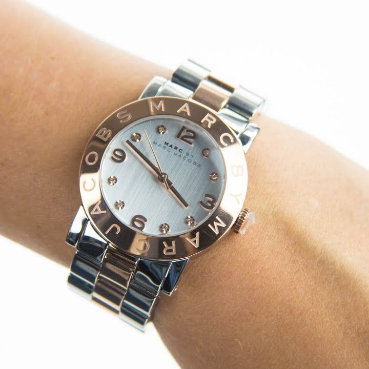  Shop Authentic Marc Jacobs Amy Silver Dial Two Tone Steel Strap Watch for Women - MBM3194 - Luxxuri