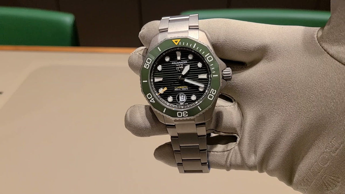  Shop Authentic Tag Heuer Aquaracer Professional 300 Automatic Green Dial Silver Steel Strap Watch for Men - WBP208B.BF0631 - Luxxuri