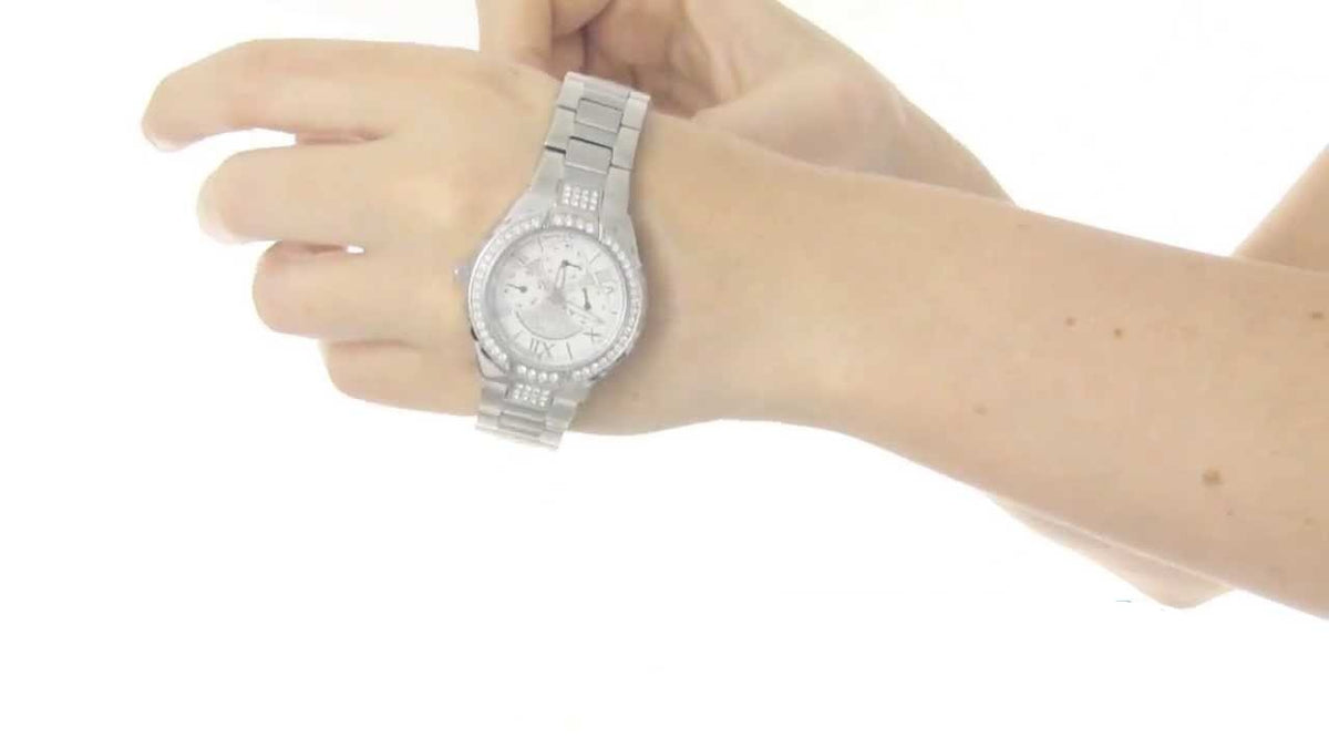  Shop Authentic Guess Viva Quartz Silver Dial Silver Steel Strap Watch For Women - W0111l1 - Luxxuri