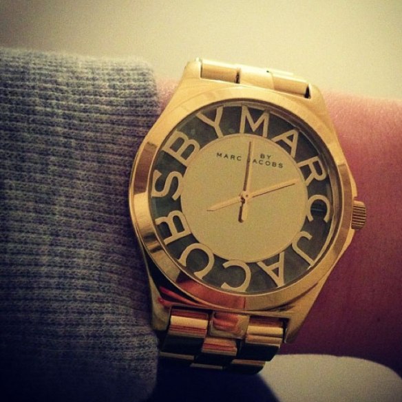  Shop Authentic Marc Jacobs Henry Transparent Gold Dial Gold Steel Strap Watch for Women - MBM3206 - Luxxuri