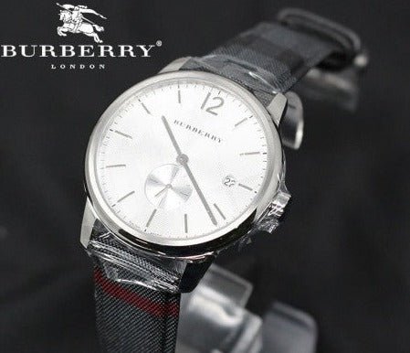  Shop Authentic Burberry Classic Round Cream Dial Black Leather Strap Watch for Men - BU10008 - Luxxuri