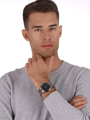  Shop Authentic Michael Kors Slim Runway Quartz Black Dial Grey Steel Strap Watch For Men - MK1044 - Luxxuri