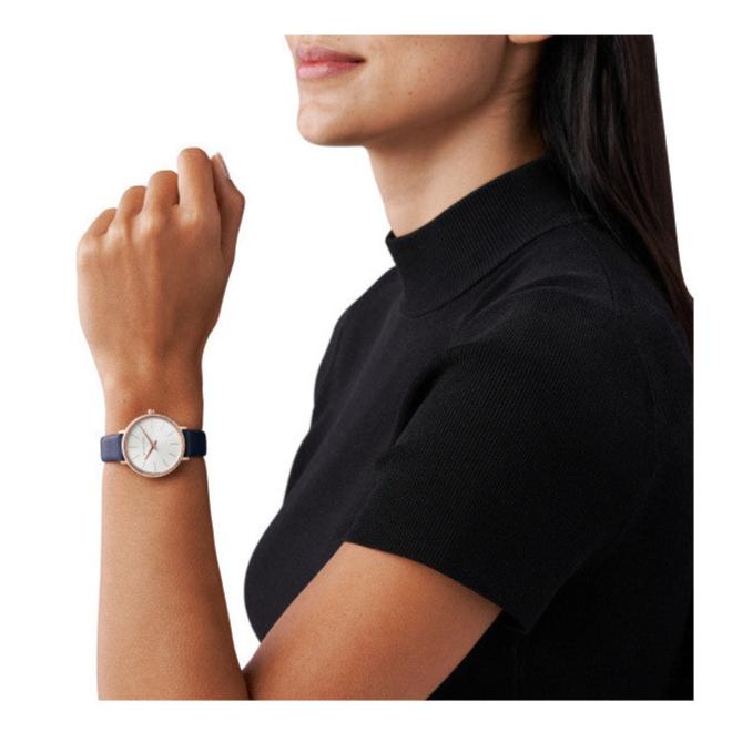 Shop Authentic Michael Kors Pyper Analog White Dial Black Leather Strap Watch For Women - MK2804 - Luxxuri
