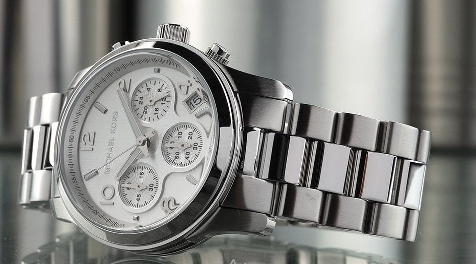  Shop Authentic Michael Kors Runway Chronograph Silver Dial Silver Steel Strap Watch For Women - MK7325 - Luxxuri